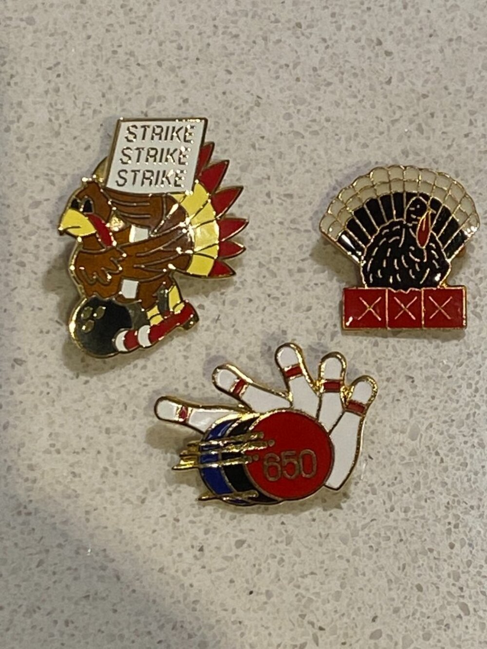 LOT OF 3 VINTAGE BOWLING ENAMEL PIN ASSORTED